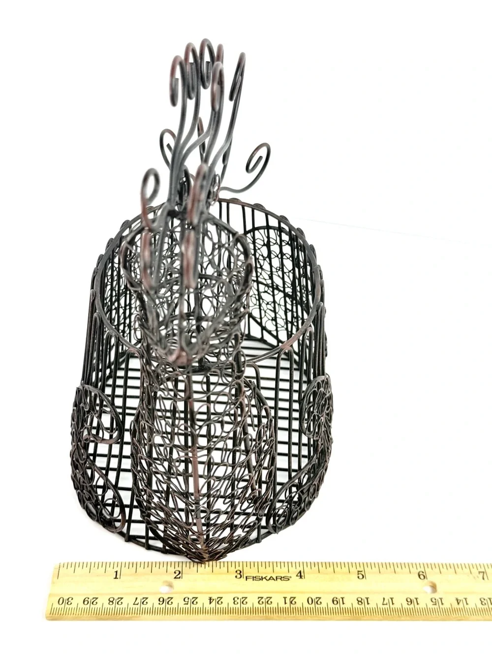 Vintage Black Wire Reindeer Basket  Christmas Holiday decor